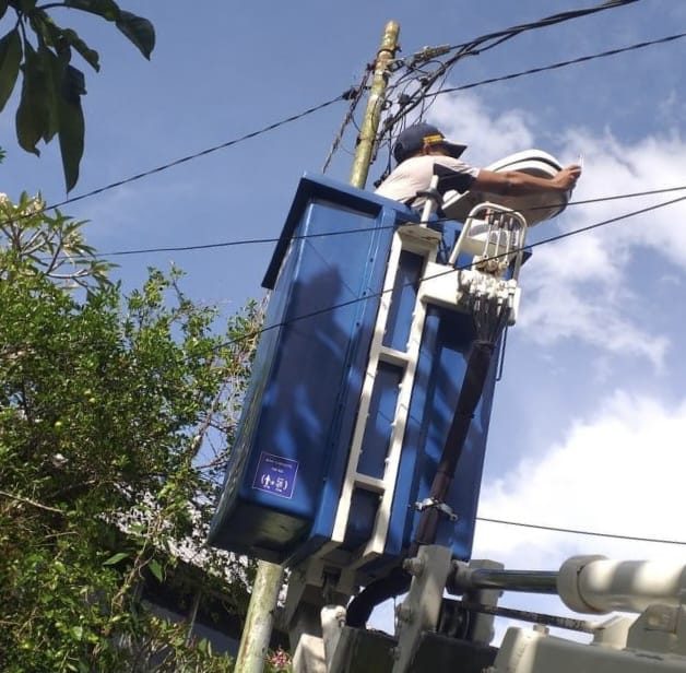 Pastikan Berfungsi Optimal, Dishub Denpasar Cek LPJU dan Traffic Light Pasca Nyepi 