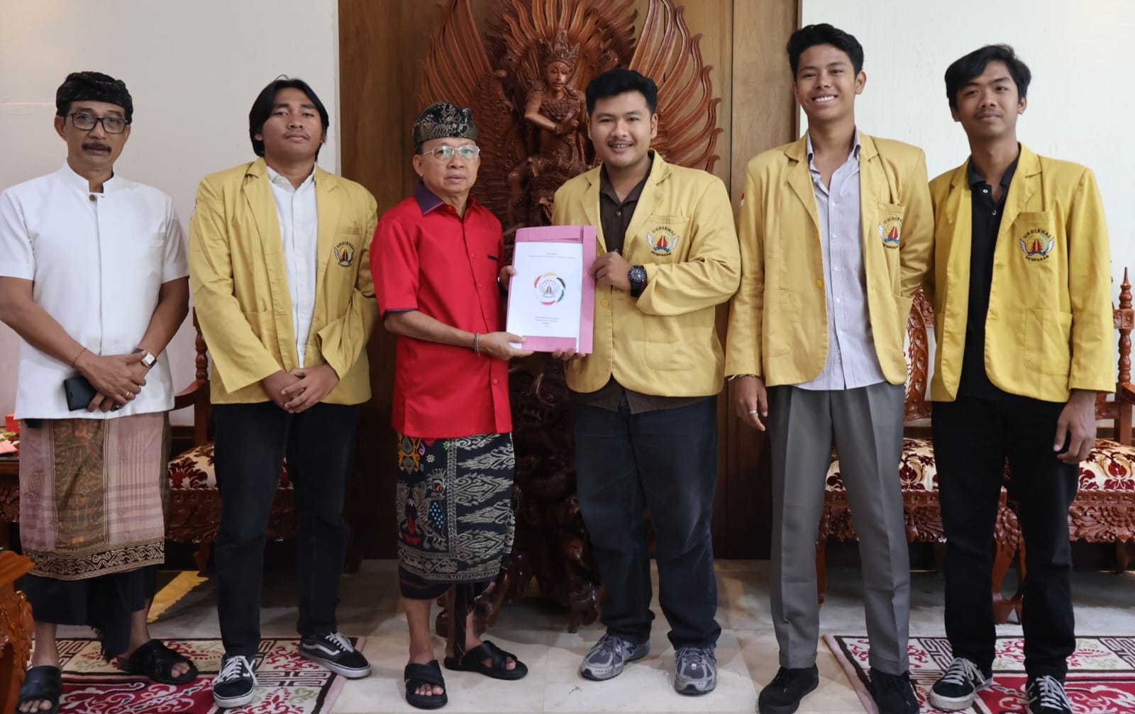 BEM Undiknas Dukung Program Gubernur Koster, Tekan Sampah Plastik Sekali Pakai