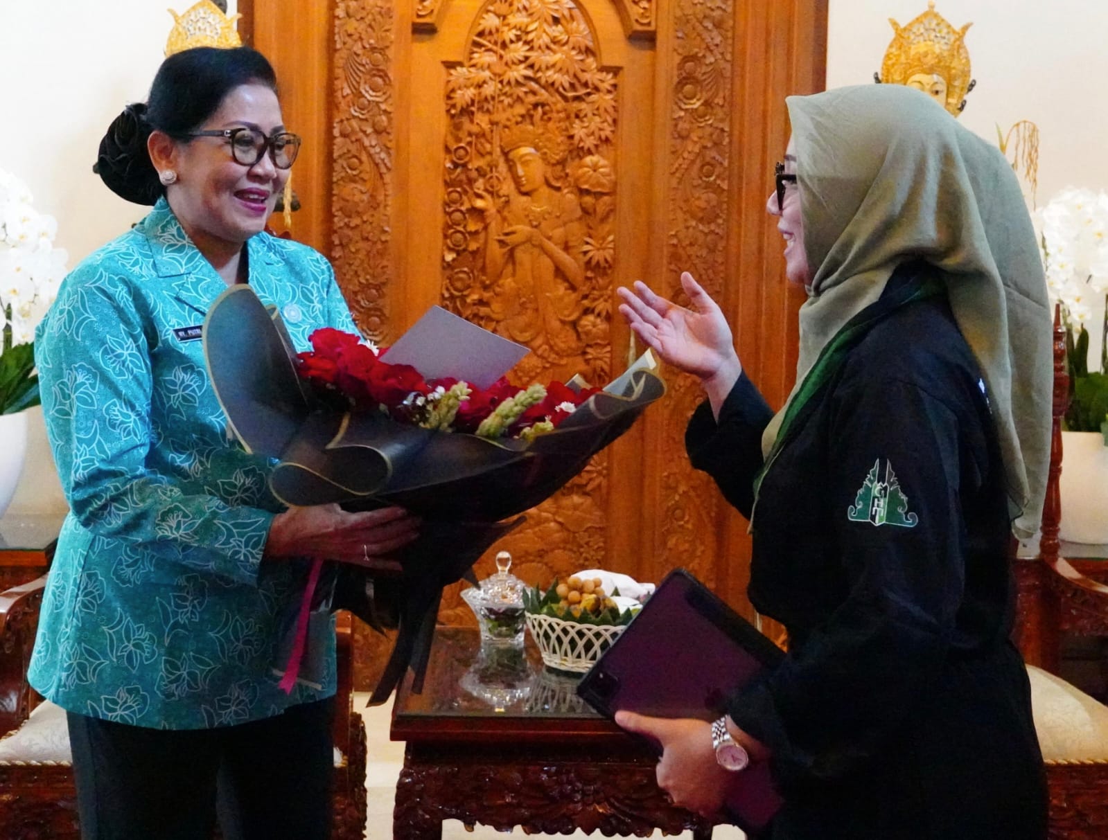 Terima HMI Bali, Putri Koster Jelaskan Program Satu Keluarga Satu Sarjana
