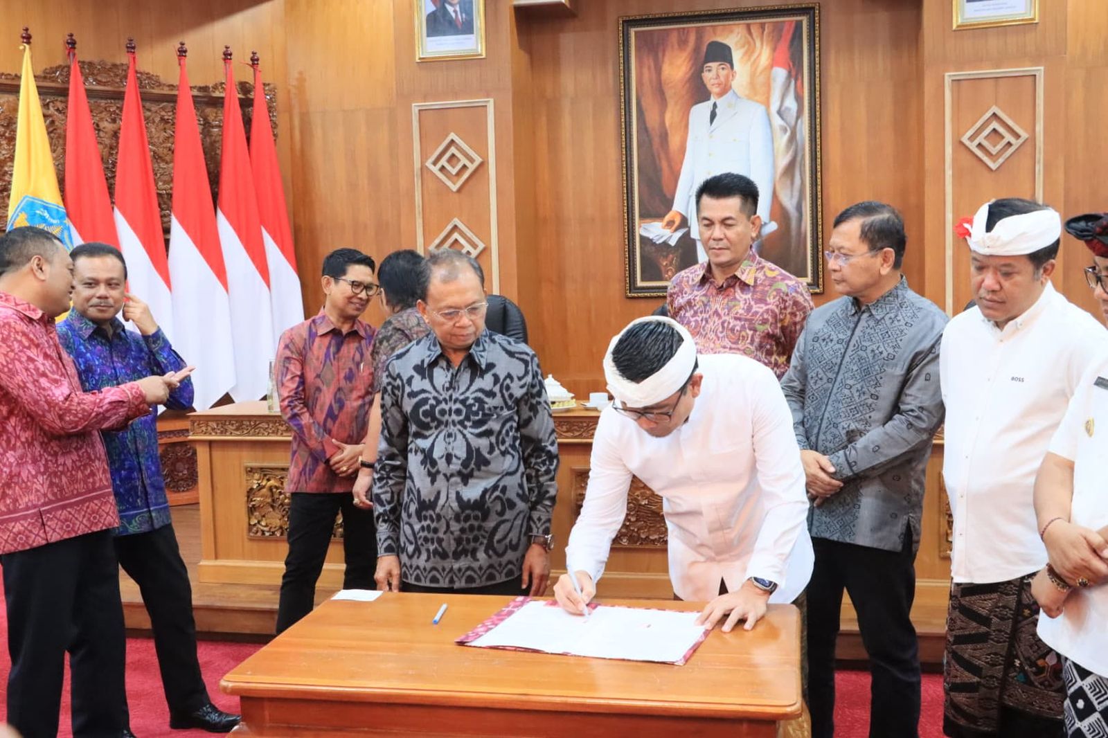 Penandatanganan Naskah Kesepakatan Bersama dengan Pemprov Bali, Pemkot Denpasar Komitmen Dukung Pembangunan Berkelanjutan