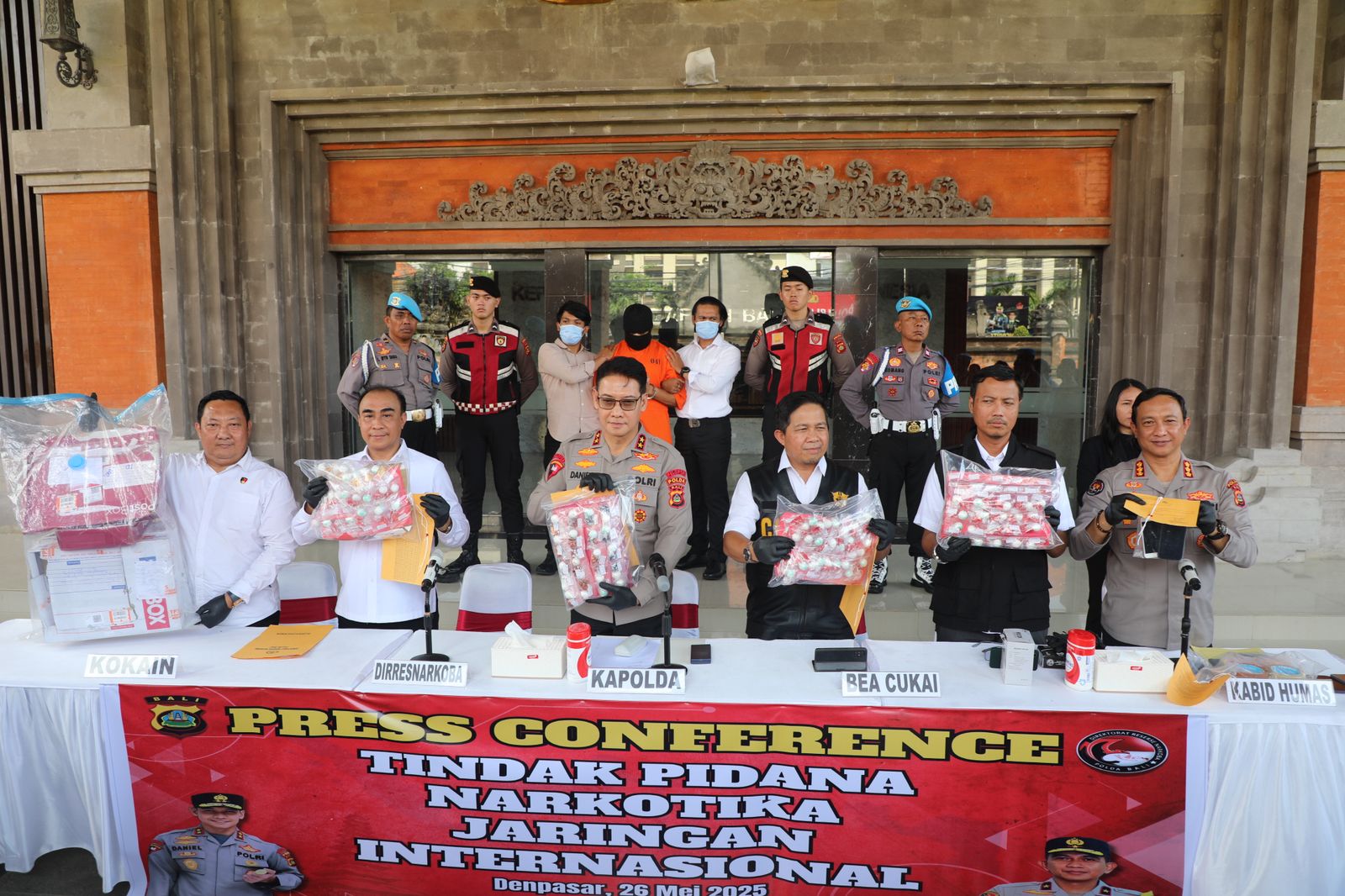 Polda Bali dan Bea Cukai Ungkap Peredaran Narkotika Jenis Kokain Jaringan Internasional Rp12 Milyar