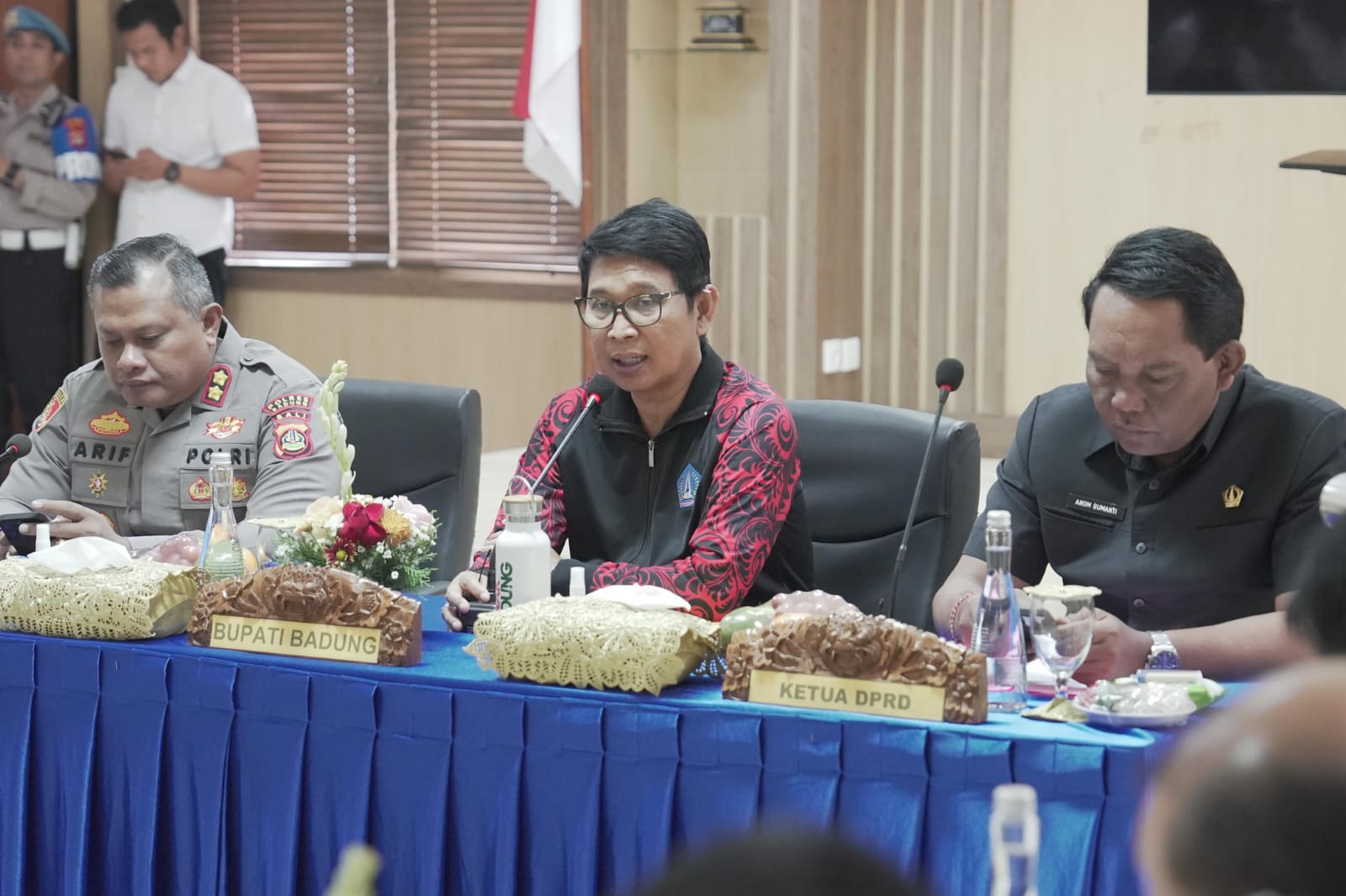 Sinergitas Pemkab dengan Polres Badung, Bupati Ikuti Rakor Bahas Aktivitas Hiburan Malam