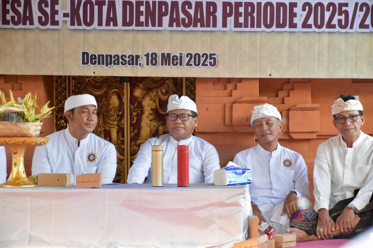 Pemkot Denpasar Apresiasi Pengukuhan Pengurus PHDI Desa/Kelurahan se-Kota Denpasar