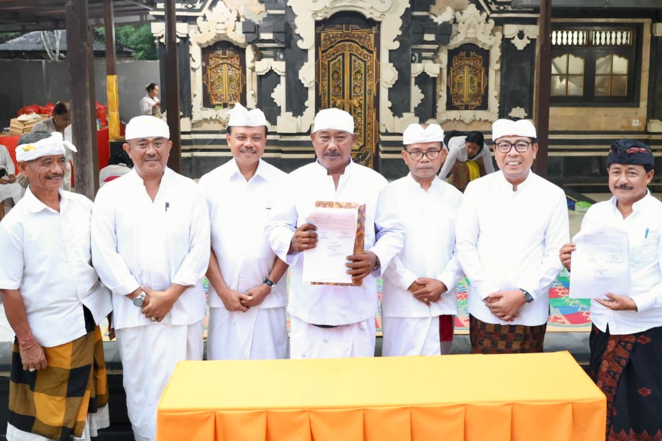 Kepala UTD Tahura Ngurah Rai Tanda Tangani Kesepakatan Bersama Dengan Pengempon Pura Dalem Pengembak
