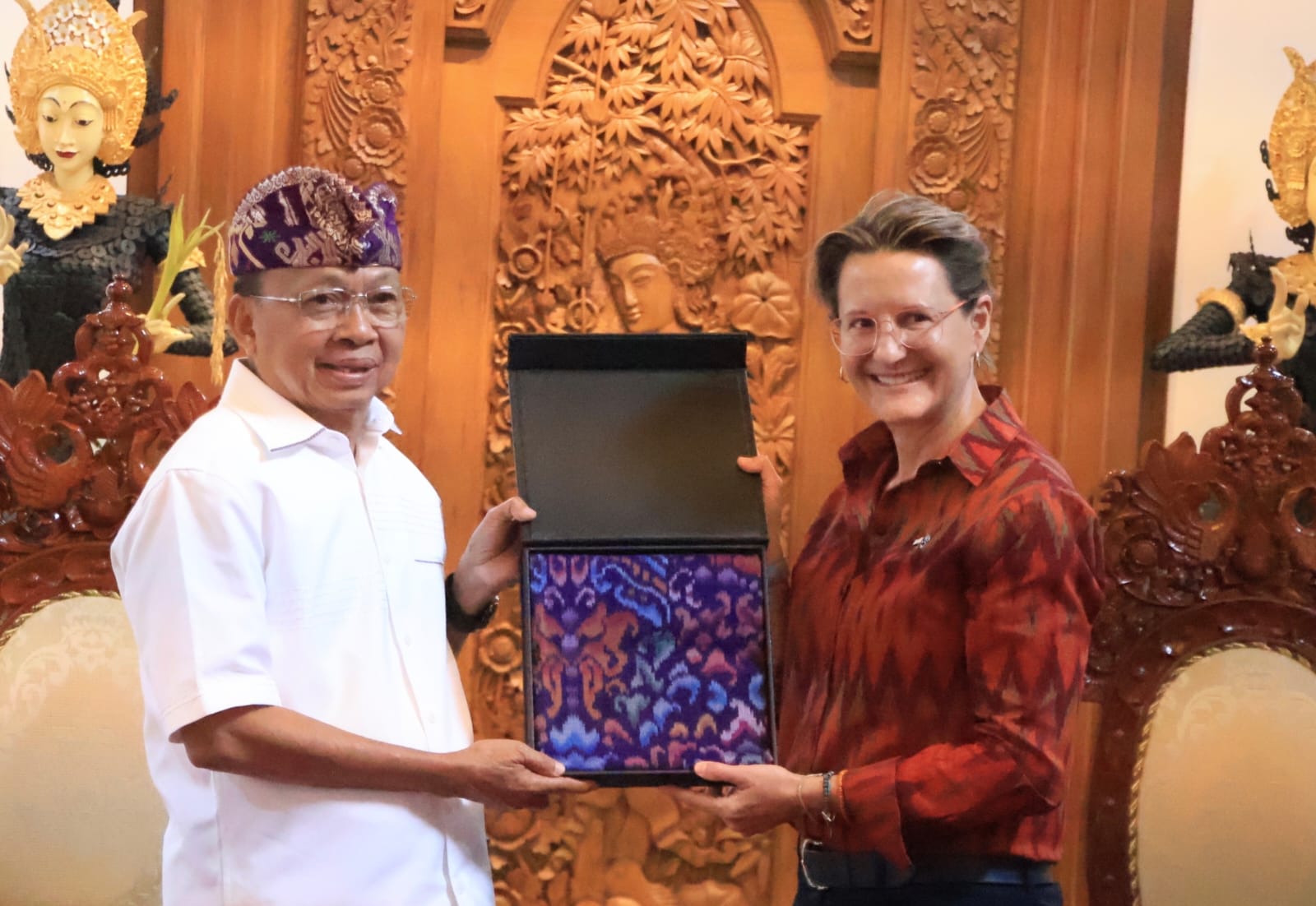 Aktif Sukseskan Tourism Levy di Bali, Konjen Australia Dukung Gebrakan Gubernur Koster Bidang Pendidikan, Pariwisata dan Budaya