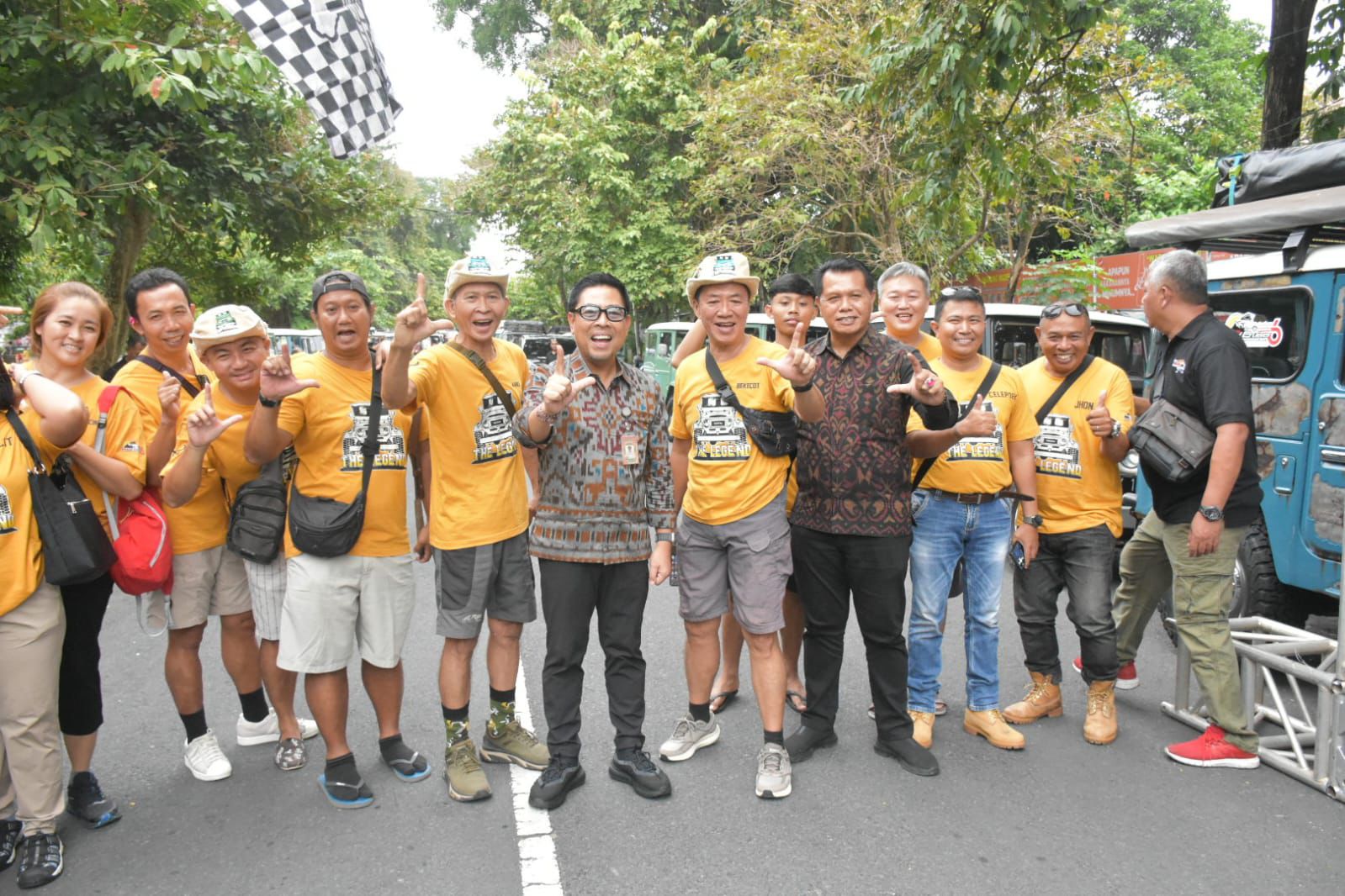 Wawali Arya Wibawa Lepas Peserta Jambore VI Toyota Land Cruiser Indonesia