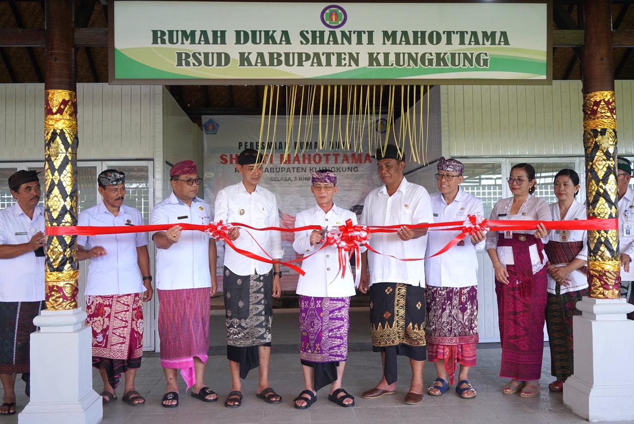 Berikan Kenyaman Pemulasaran Jenazah, Bupati Satria Resmikan Rumah Duka Shanti Mahottama