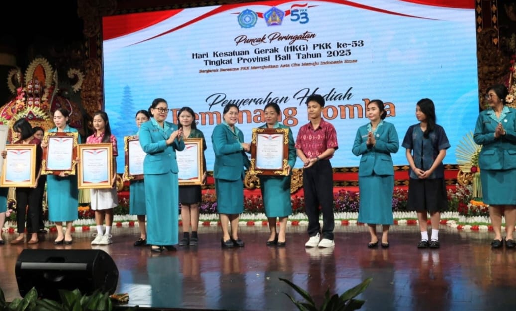 TP PKK Denpasar Raih Juara I Lomba Memasak Menu Pangan Lokal Non Beras dan Ikan