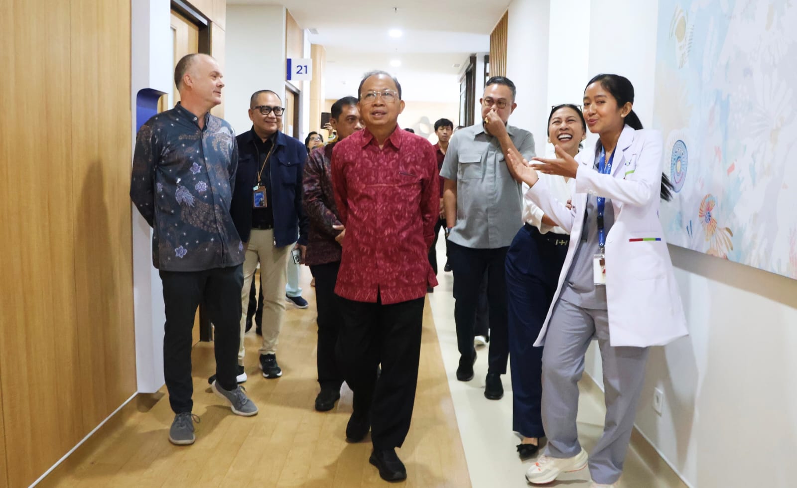 Tinjau RS Bali International Hospital, Gubernur Koster Bangga 70 Persen Tenaga Lokal Terserap