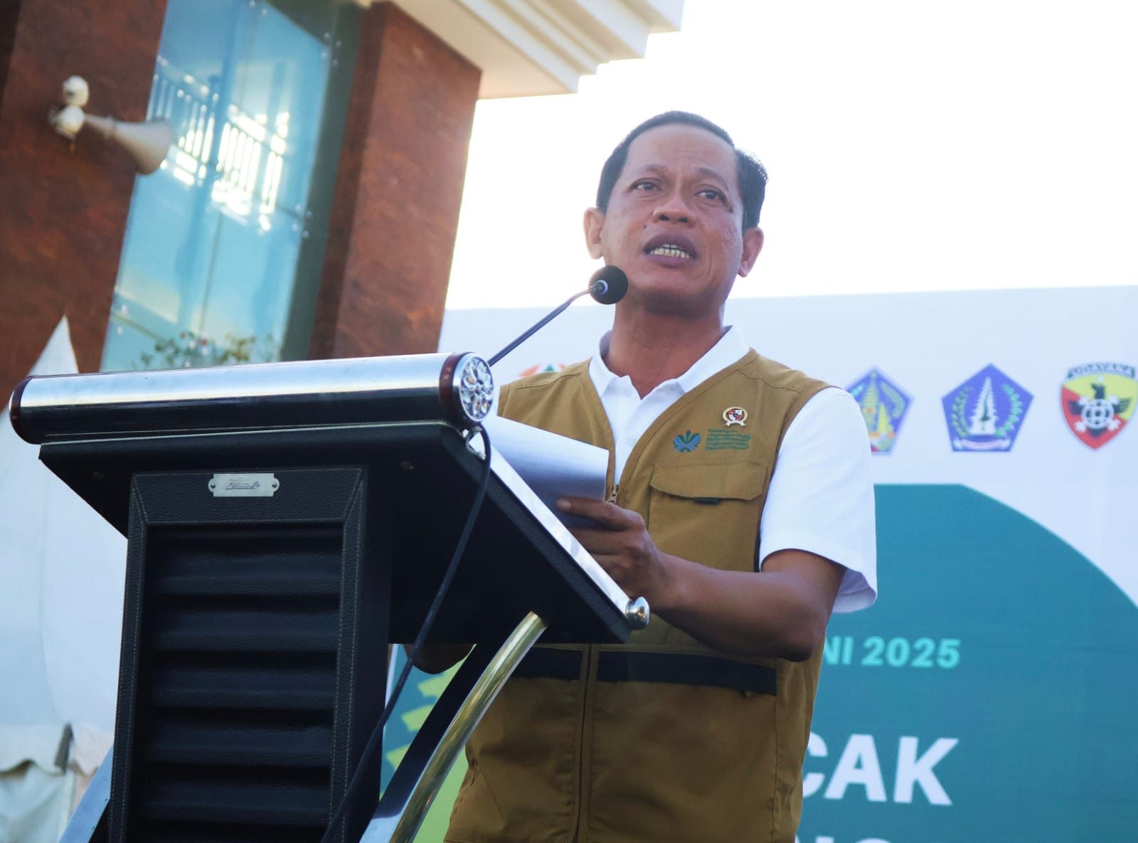 Menteri LH Peringati Danone Ikuti Arahan Gubernur Koster Demi Bali Bersih Sampah Plastik