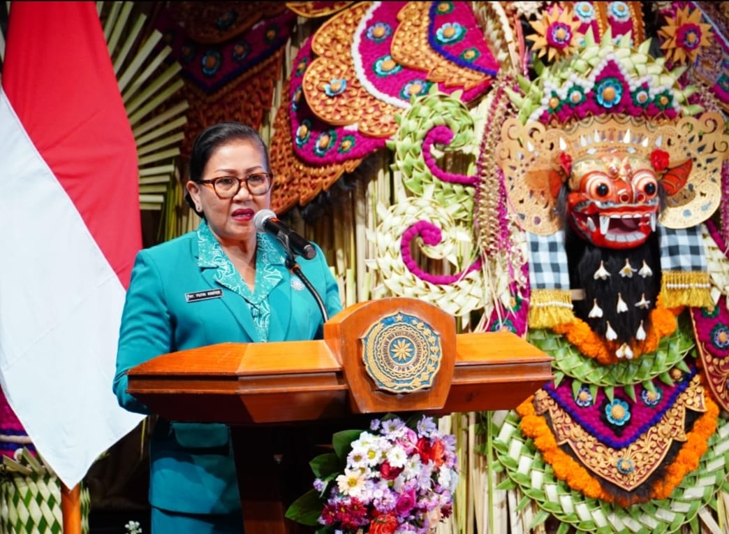 Ny. Putri Koster Ajak Semua Pihak Kerja Sama Sukseskan Program TP PKK