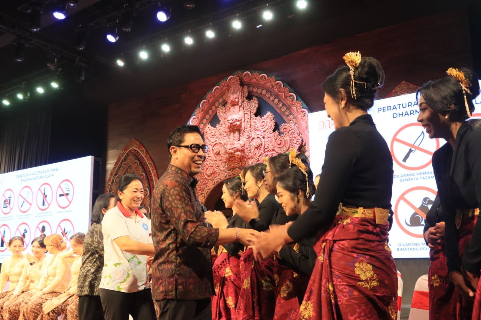 Semarakkan Bulan Bung Karno ke-VII, Wawali Arya Wibawa Buka Rangkaian Lomba Edukatif dan Patriotik