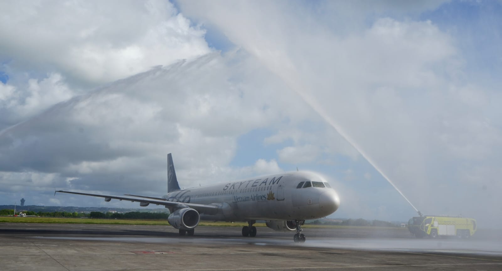 Vietnam Airlines Beroperasi Kembali di Bandara I Gusti Ngurah Rai