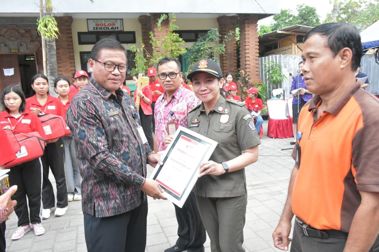 HadiriHUT PMI ke-29 Denpasar, Sekda Alit Wiradana Apresiasi Dedikasi dan Pengabdian PMI dalam Kemanusiaan