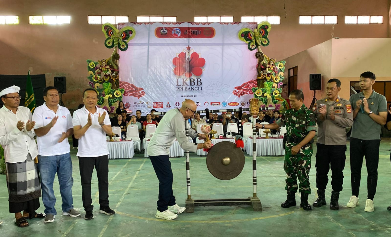 Wabup Diar Harap LKBB Tumbuhkan Disiplin dan Patriotisme Generasi Muda di Bangli