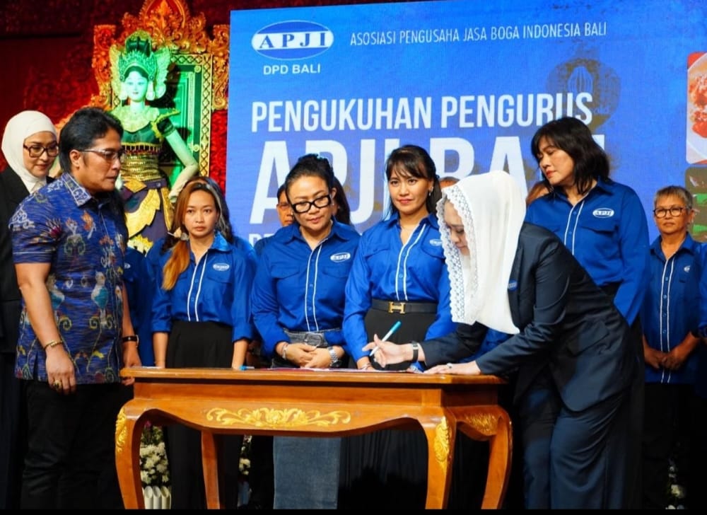 Wagub Giri Prasta Minta Pengurus DPD APJI Rangkul Petani Lokal