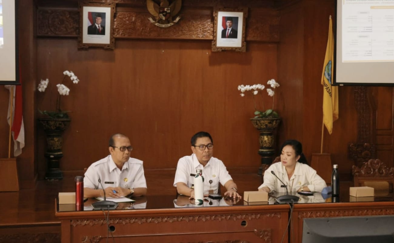 Wawali Arya Wibawa Komitmen Jaga Stabilitas Inflasi di Kota Denpasar