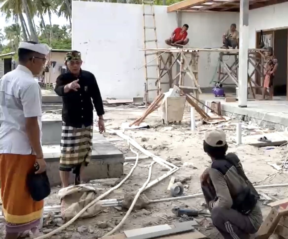 Bupati Klungkung Hentikan Pembangunan di Sebelah Pura Penataran Ped