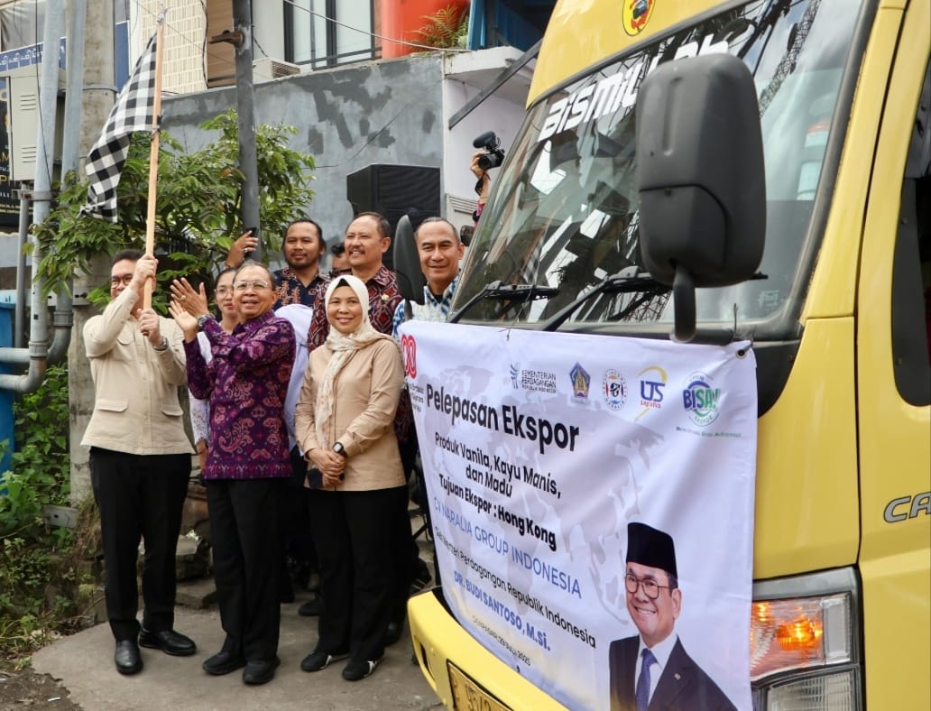 Dorong UMKM Bali Tingkatkan Kualitas Produk, Gubernur Koster Harap Kemasan Beraksara Bali