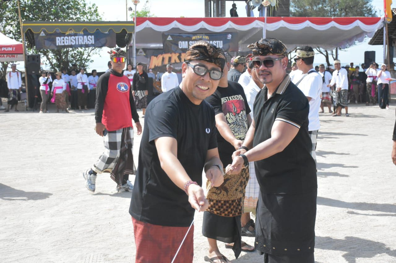 Wawali Arya Wibawa Buka Lomba Layang-layang Mel Tanjung Kite Festival XVI, Komitmen Lestarikan Tradisi Melayangan