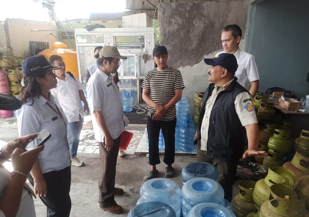 Terima Laporan, Tim Satgas Pengawas Terpadu Disperindag Bali Sidak 9 Pangkalan LPG 3 Kg di Denpasar