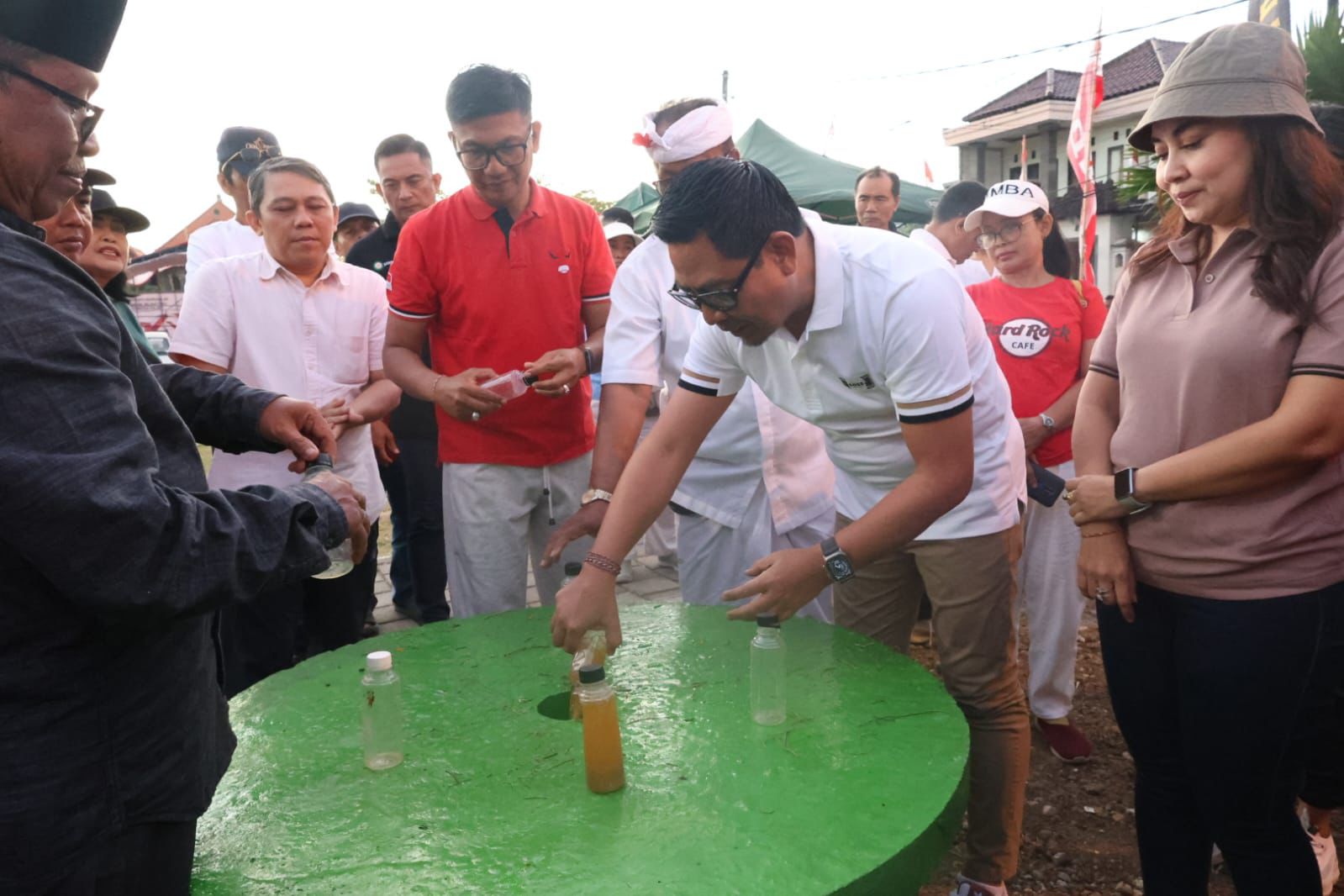 Wawali Arya Wibawa Resmikan Teba Modern di Dusun Tegal Kori Kaja, Dukung Pengolahan Sampah Berbasis Sumber