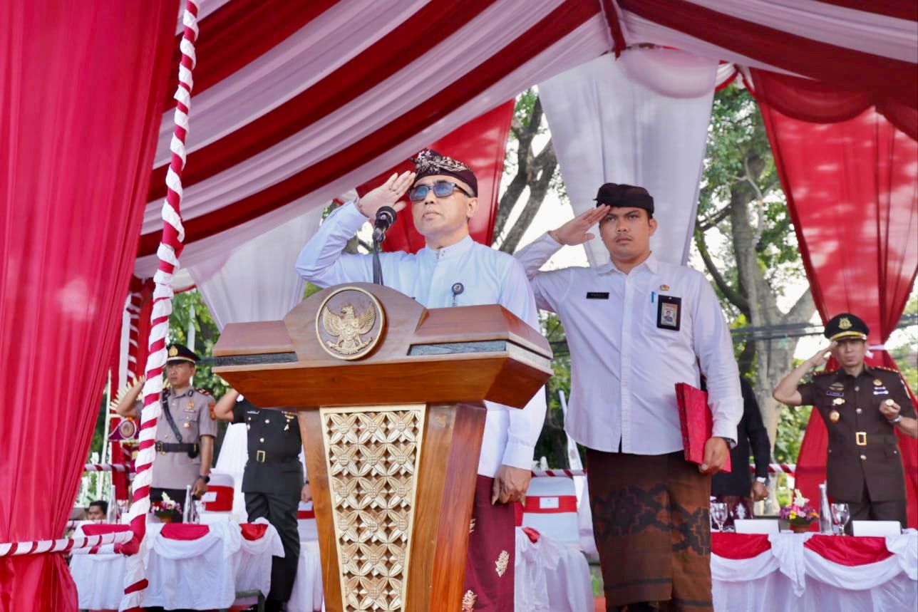 Walikota Jaya Negara Pimpin Apel HUT Ke-67 Provinsi Bali di Kota Denpasar
