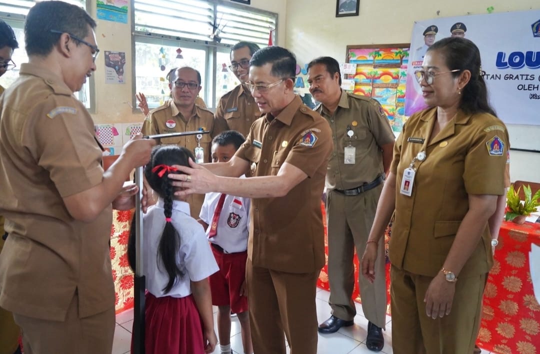 Bupati Satria Luncurkan Program Cek Kesehatan Gratis untuk Anak Sekolah