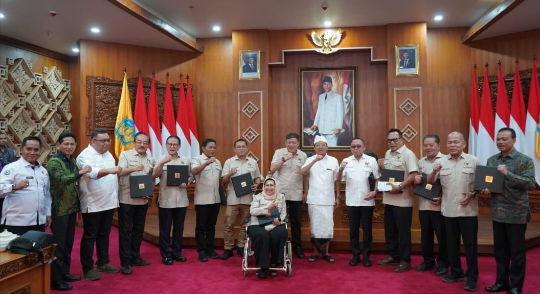Tingkatkan Bantuan Pupuk Organik, Benih, dan Jalan Tani, Komisi IV DPR RI Dukung Program Berkelanjutan Gubernur Koster